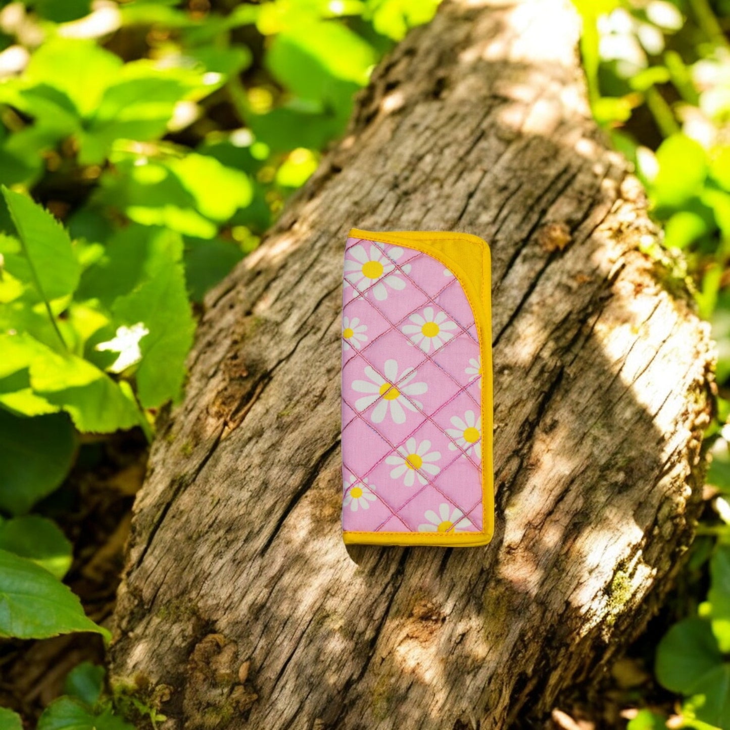 Pink Daisy Floral Eyewear Case